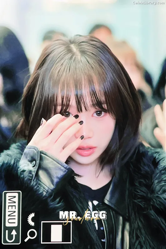 Kim Chaewon 김채원 [Le Sserafim] photo 7 of 2310