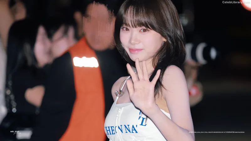 Kim Chaewon 김채원 [Le Sserafim] photo 1 of 2310