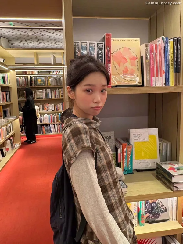 Kim Chaewon 김채원 [Le Sserafim] photo 21 of 2310