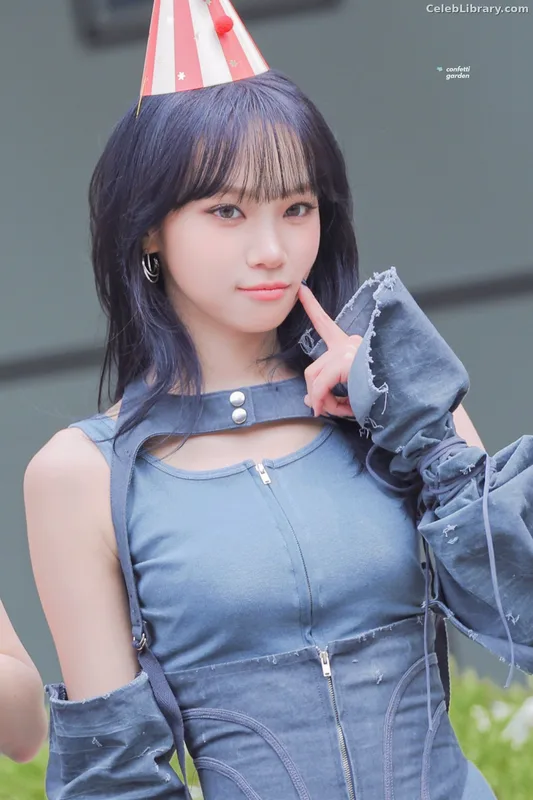Kim Chaewon 김채원 [Le Sserafim] photo 6 of 2310