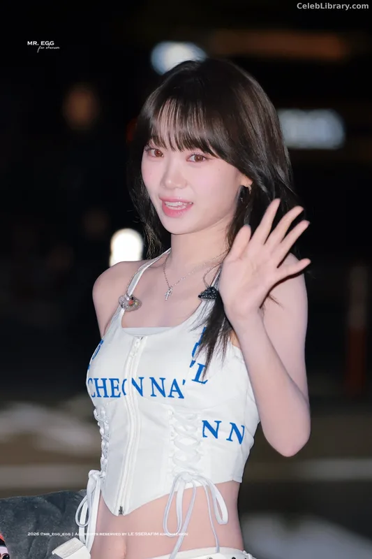 Kim Chaewon 김채원 [Le Sserafim] photo 8 of 2310