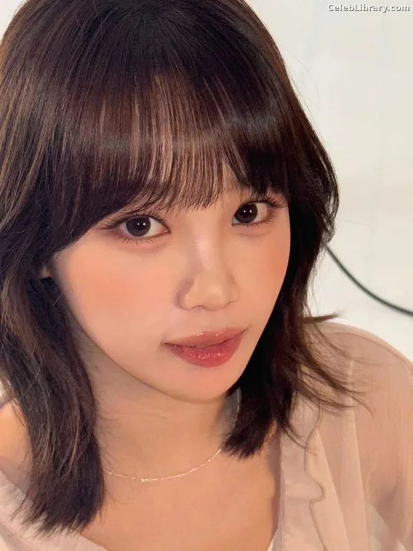 Kim Chaewon 김채원 [Le Sserafim] photo 14 of 2310