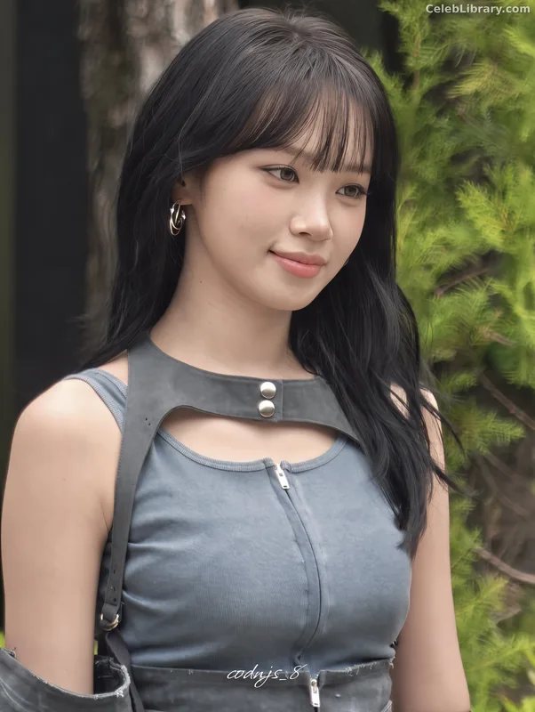 Kim Chaewon 김채원 [Le Sserafim] photo 22 of 2310