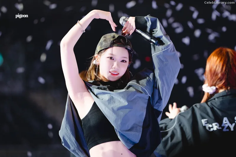 Kim Chaewon 김채원 [Le Sserafim] photo 7 of 2310