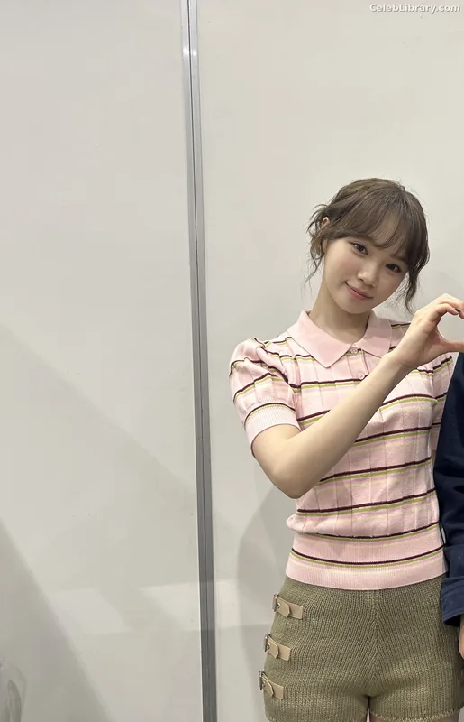 Kim Chaewon 김채원 [Le Sserafim] photo 4 of 2310