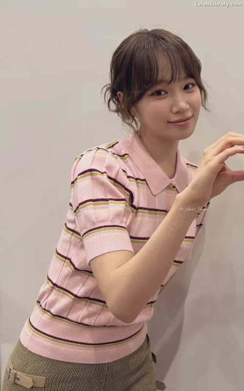 Kim Chaewon 김채원 [Le Sserafim] photo 18 of 2310
