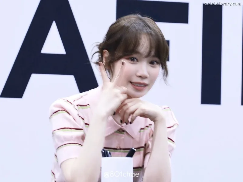 Kim Chaewon 김채원 [Le Sserafim] photo 5 of 2310
