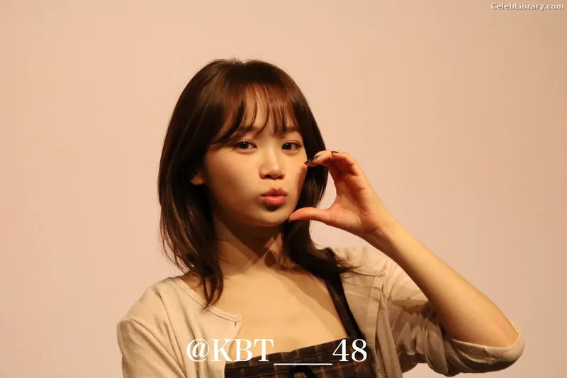 Kim Chaewon 김채원 [Le Sserafim] photo 9 of 2310