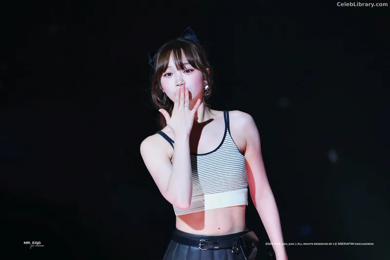 Kim Chaewon 김채원 [Le Sserafim] photo 22 of 2310
