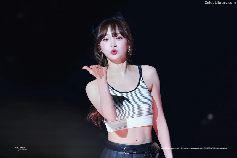 Kim Chaewon 김채원 [Le Sserafim] photo 23 of 2310