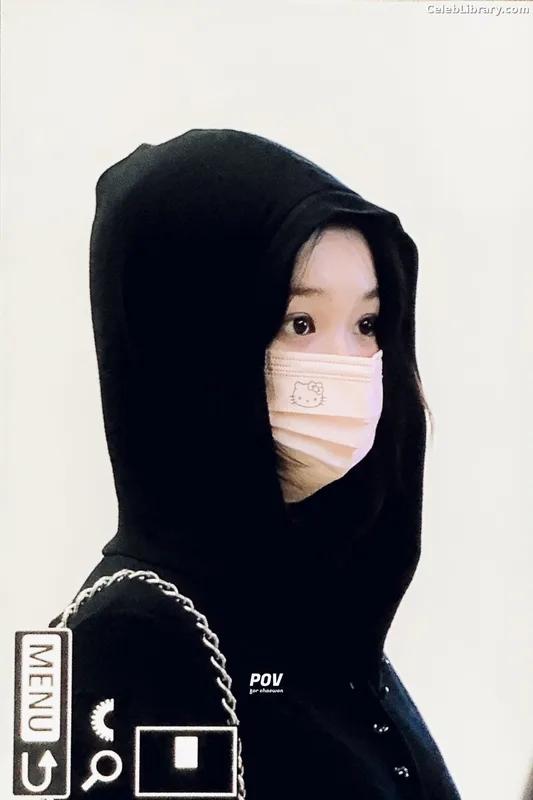Kim Chaewon 김채원 [Le Sserafim] photo 23 of 2310