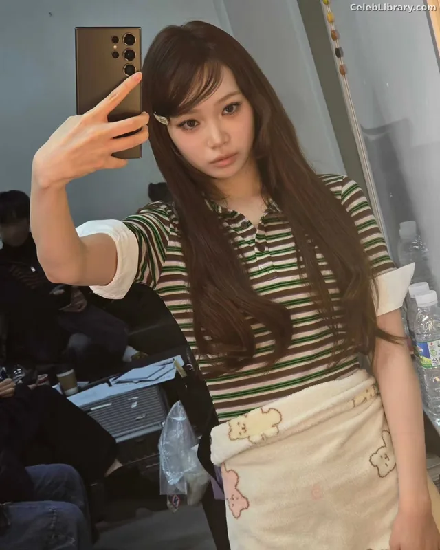 Kim Chaewon 김채원 [Le Sserafim] photo 14 of 2310