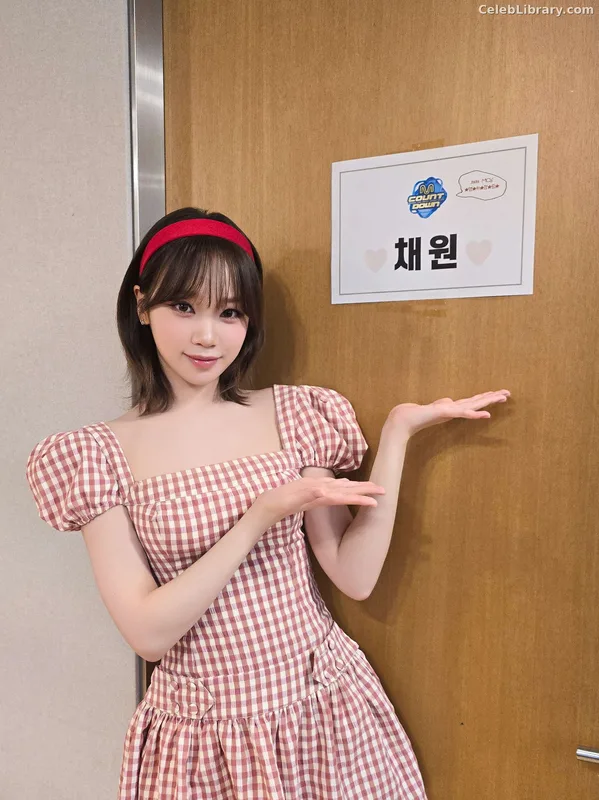 Kim Chaewon 김채원 [Le Sserafim] photo 22 of 2310