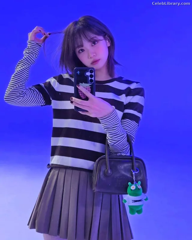 Kim Chaewon 김채원 [Le Sserafim] photo 24 of 2310