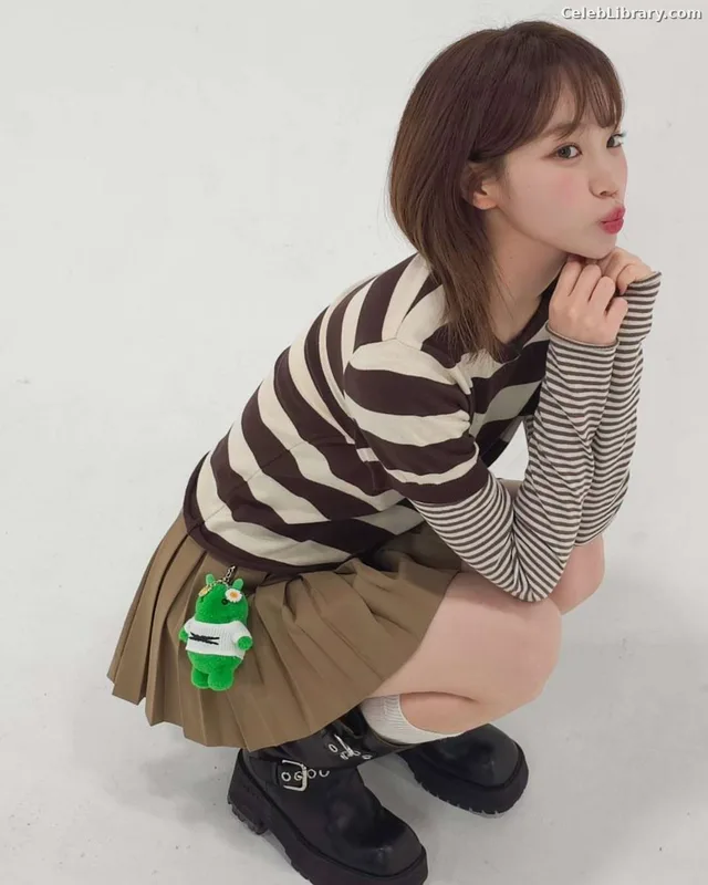 Kim Chaewon 김채원 [Le Sserafim] photo 2 of 2310