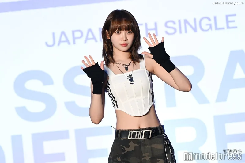 Kim Chaewon 김채원 [Le Sserafim] photo 20 of 2310