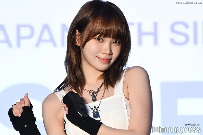 Kim Chaewon 김채원 [Le Sserafim] photo 23 of 2310