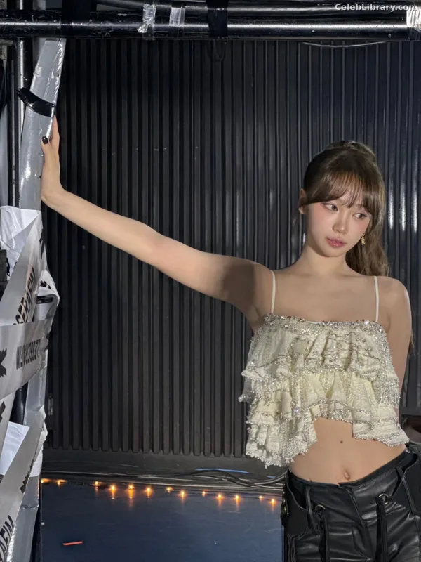 Kim Chaewon 김채원 [Le Sserafim] photo 7 of 2310