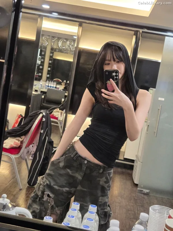 Kim Chaewon 김채원 [Le Sserafim] photo 13 of 2310