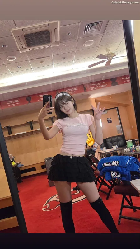 Kim Chaewon 김채원 [Le Sserafim] photo 2 of 2310