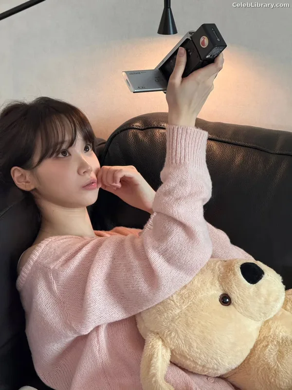 Kim Chaewon 김채원 [Le Sserafim] photo 2 of 2310