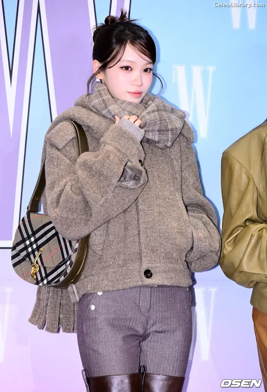 Kim Chaewon 김채원 [Le Sserafim] photo 8 of 2310