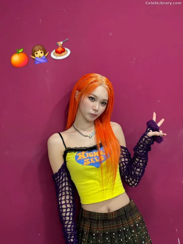 Kim Chaewon 김채원 [Le Sserafim] photo 3 of 2310