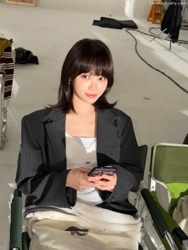 Kim Chaewon 김채원 [Le Sserafim] photo 8 of 2310