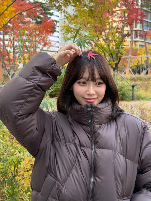 Kim Chaewon 김채원 [Le Sserafim] photo 11 of 2310