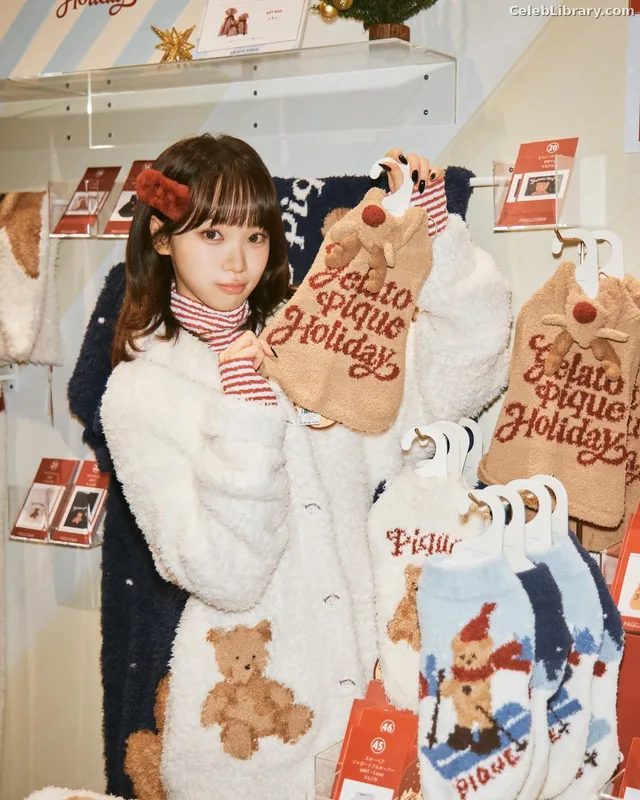 Kim Chaewon 김채원 [Le Sserafim] photo 22 of 2310