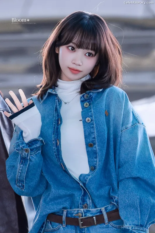 Kim Chaewon 김채원 [Le Sserafim] photo 8 of 2310