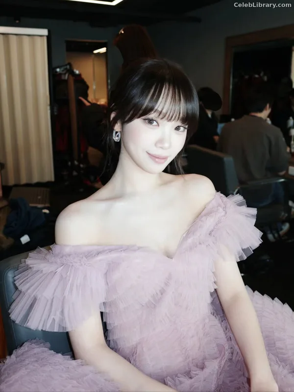 Kim Chaewon 김채원 [Le Sserafim] photo 15 of 2310