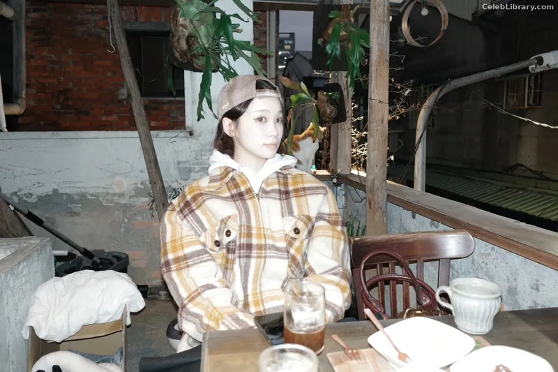 Kim Chaewon 김채원 [Le Sserafim] photo 4 of 2310