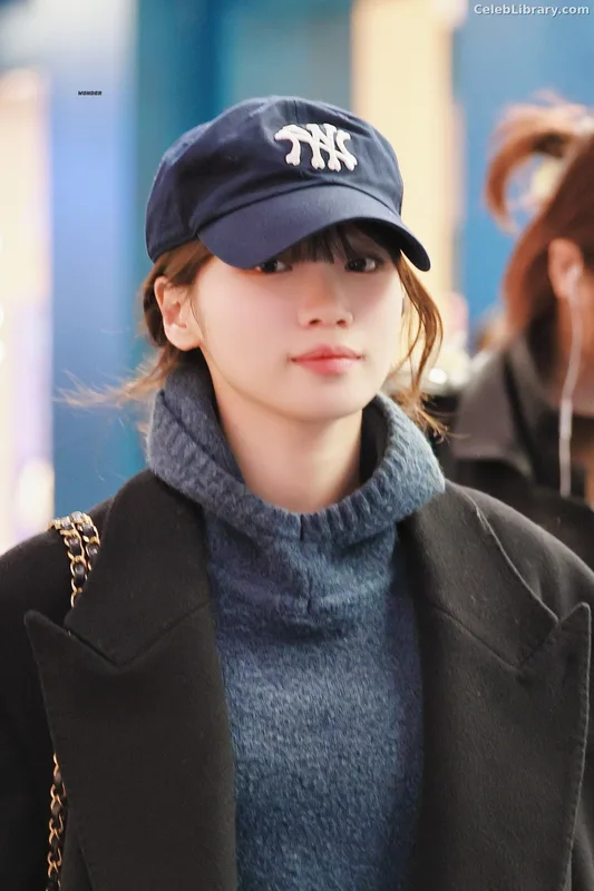 Kim Chaewon 김채원 [Le Sserafim] photo 2 of 2310