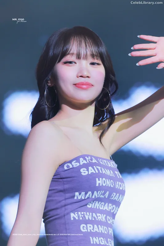 Kim Chaewon 김채원 [Le Sserafim] photo 19 of 2310
