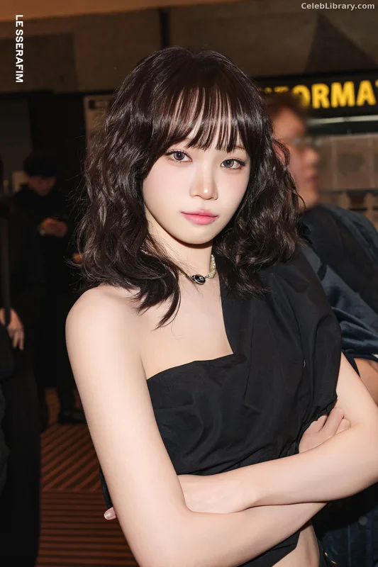 Kim Chaewon 김채원 [Le Sserafim] photo 5 of 2310