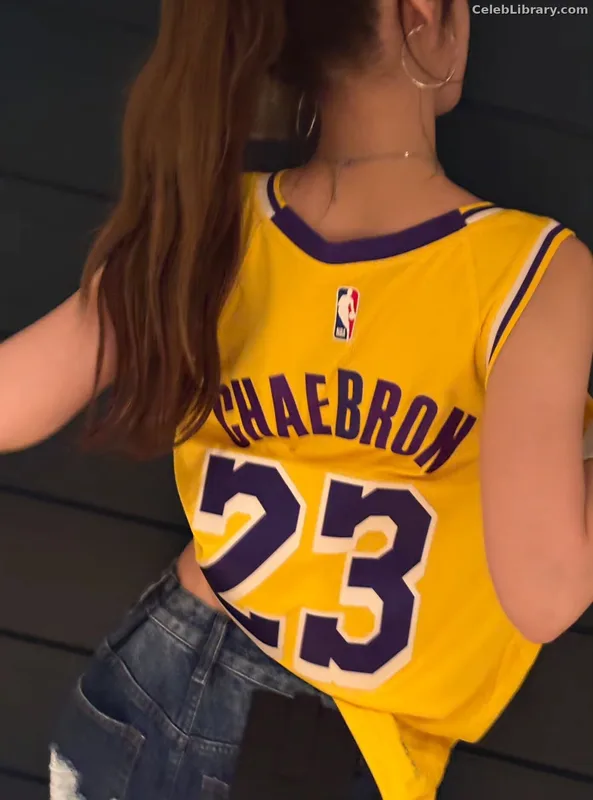 Kim Chaewon 김채원 [Le Sserafim] photo 3 of 2310