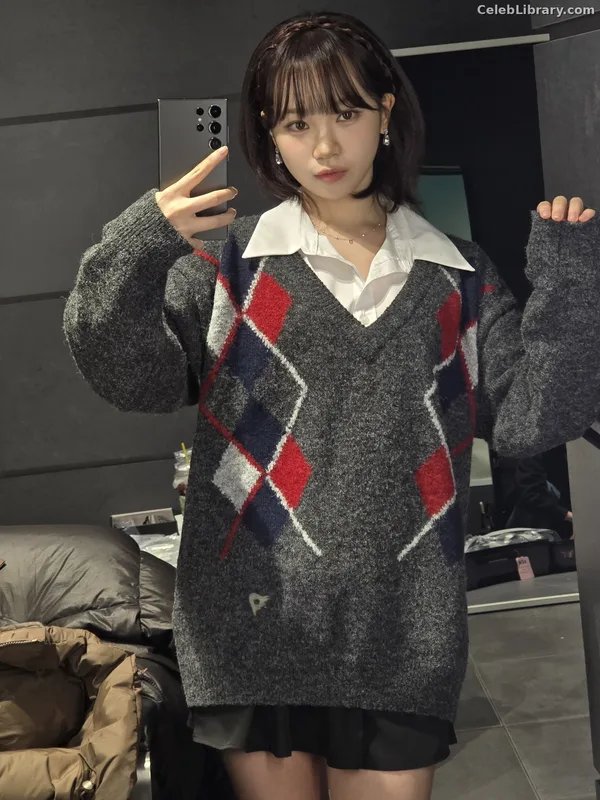 Kim Chaewon 김채원 [Le Sserafim] photo 14 of 2310