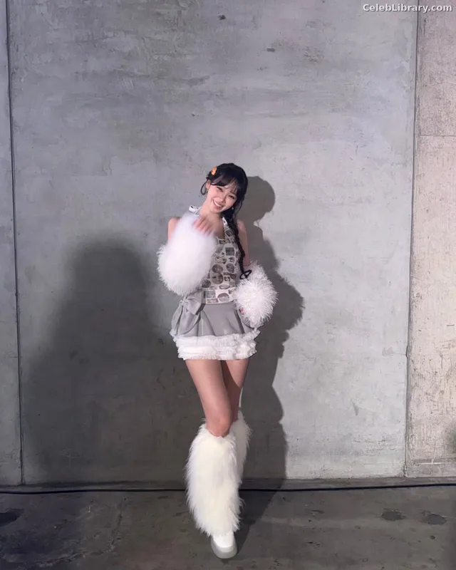 Kim Chaewon 김채원 [Le Sserafim] photo 17 of 2310