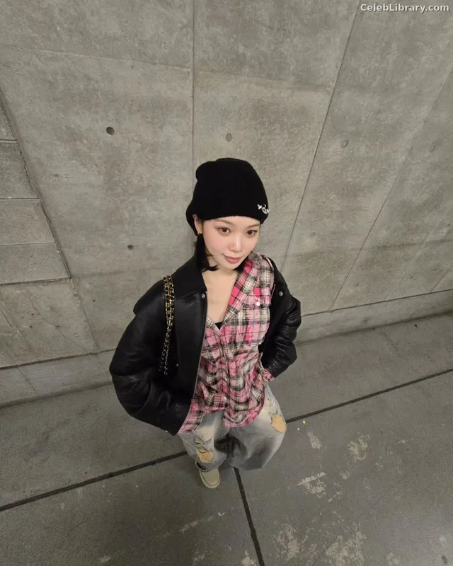 Kim Chaewon 김채원 [Le Sserafim] photo 4 of 2310
