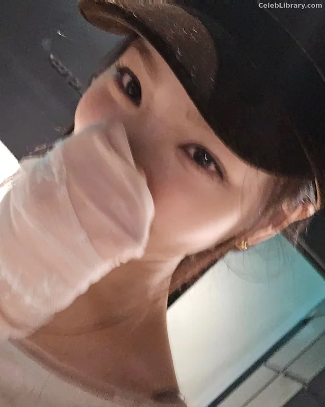 Kim Chaewon 김채원 [Le Sserafim] photo 9 of 2310