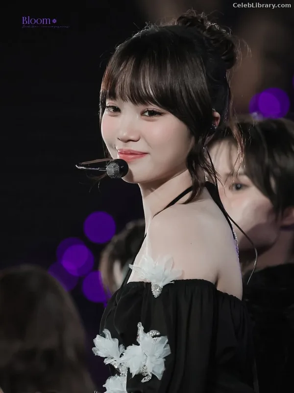 Kim Chaewon 김채원 [Le Sserafim] photo 10 of 2310