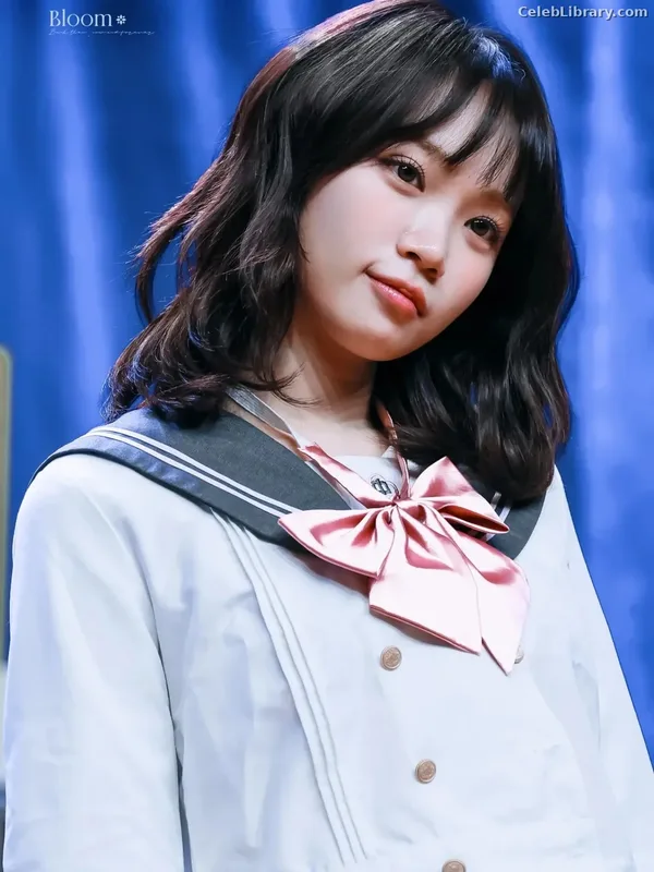 Kim Chaewon 김채원 [Le Sserafim] photo 13 of 2310