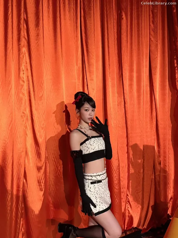 Kim Chaewon 김채원 [Le Sserafim] photo 9 of 2310