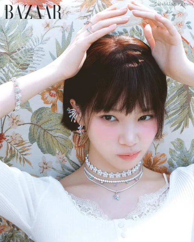 Kim Chaewon 김채원 [Le Sserafim] photo 9 of 2310