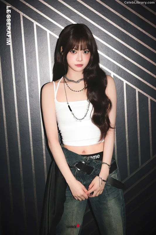 Kim Chaewon 김채원 [Le Sserafim] photo 7 of 2310