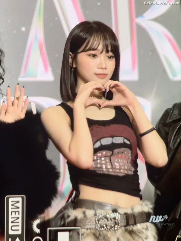 Kim Chaewon 김채원 [Le Sserafim] photo 5 of 2310