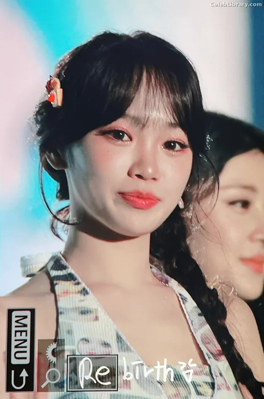 Kim Chaewon 김채원 [Le Sserafim] photo 15 of 2310