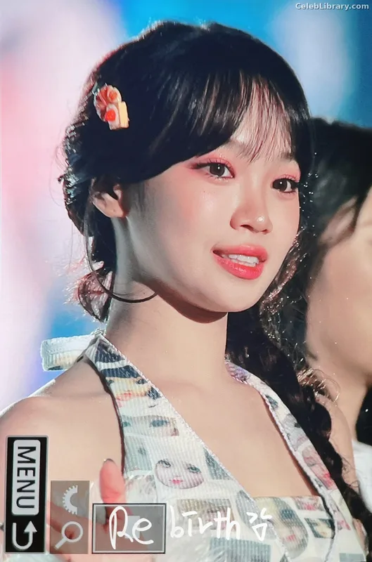 Kim Chaewon 김채원 [Le Sserafim] photo 16 of 2310