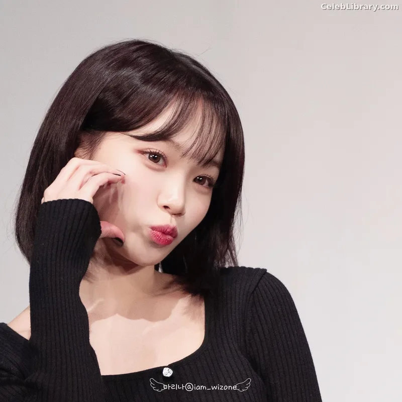 Kim Chaewon 김채원 [Le Sserafim] photo 3 of 2310